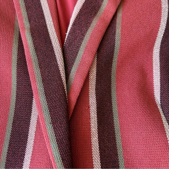 Mural Red Burgundy Stripe Button Blazer - Picture 16 of 16